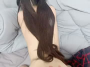 Casal chinês a fazer sexo na cama