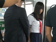 Japão Doce estudante no trem