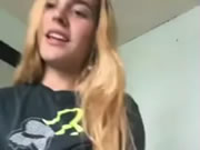 Loira Perfect Body Selfie